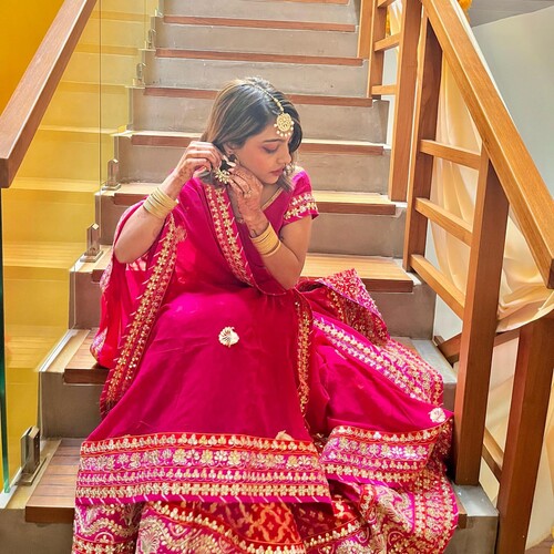 Desi Girl Showing Nude Video